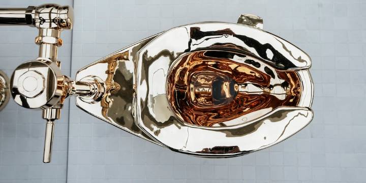 El inodoro de oro de Maurizio Cattelan encuentra nuevo hogar en Ripley’s: ¿los visitantes podrán usarlo?