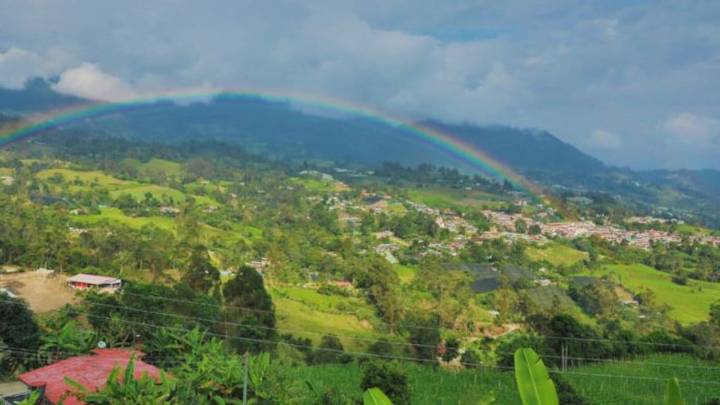 El pueblo de Cundinamarca reconocido por su belleza natural y su producción de diversas frutas; está a tres horas de Bogotá