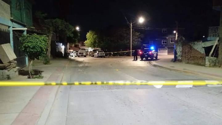 Atacan a madre e hijo; él muere y ella lucha por su vida en León