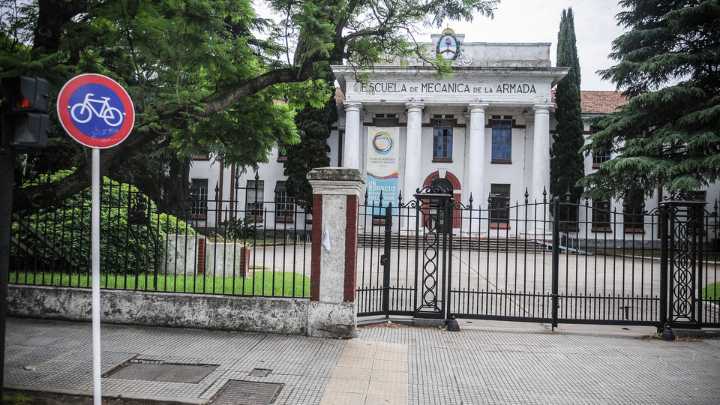 Karina Milei comparte abogado con una contadora acusada de apropiarse de los bienes de los desaparecidos de la ESMA