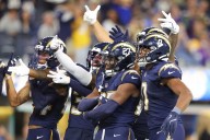 Chargers can’t afford a letdown against struggling Titans