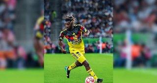 Saint-Maximin sobre Sergio Ramos y Canales: ‘No los conozco, pero son buenos’