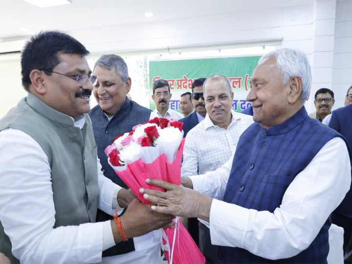Nitish Kumar unanimously elected as leader of the JD(U)...