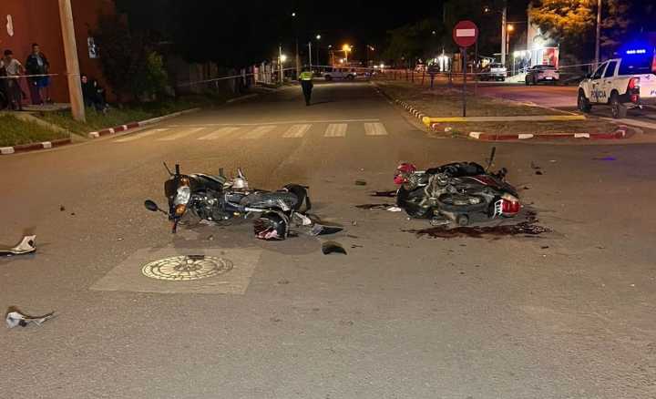 Motociclistas hospitalizados siguen en estado crítico