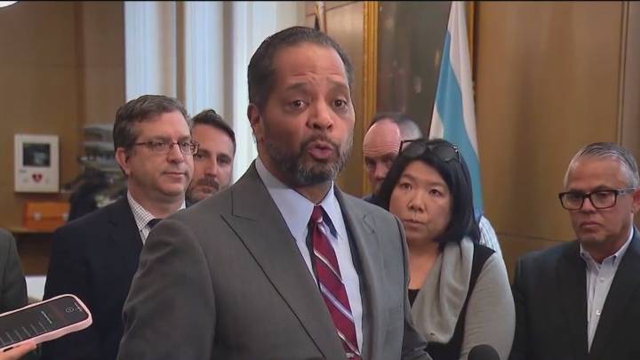 Chicago alders reject mayor’s budget proposal, head tax in committee