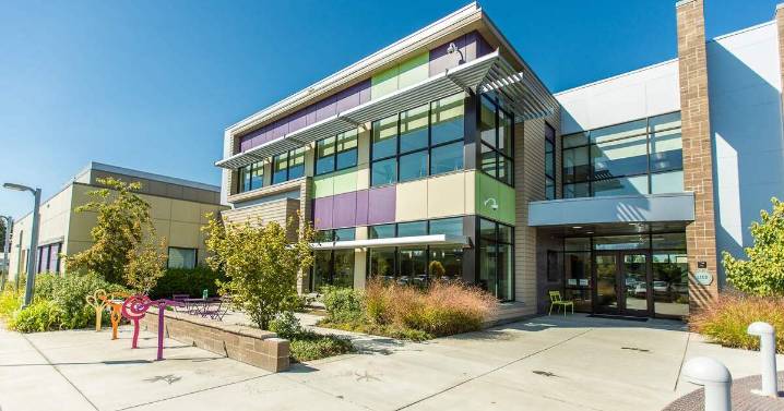 Oregon commits $7.5 million in emergency funding to Planned Parenthood centers