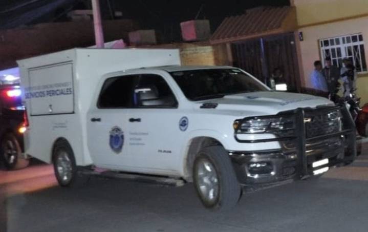 Mujer es encontrada muerta y sobre un charco de sangre en su domicilio en “San Pancho”