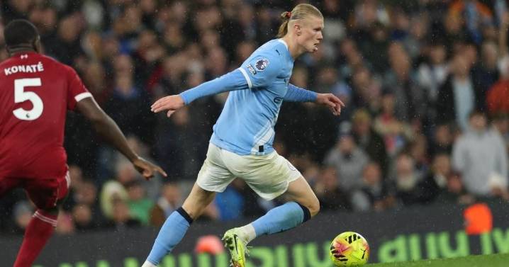 Manchester City aplasta al Liverpool y Guardiola festeja su partido 1,000 con goleada