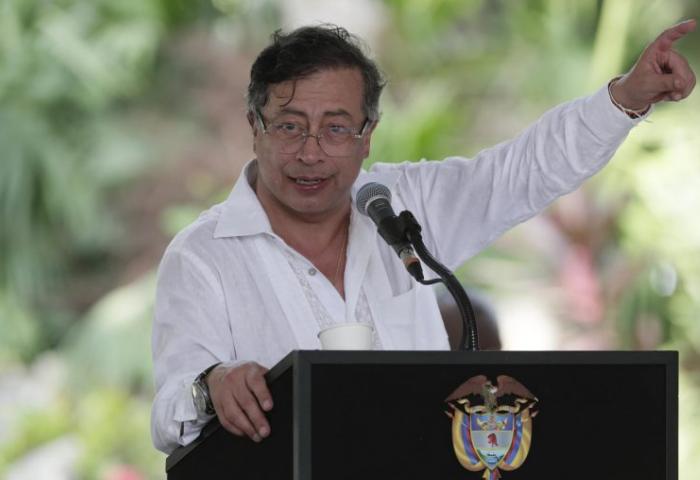 “La desalinizadora de Santa Marta es una prioridad de mi gobierno”: Petro reafirma compromiso con la solución al agua