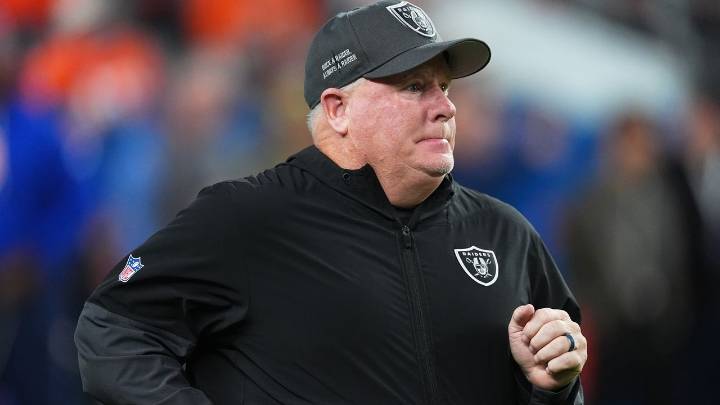 Raiders fire offensive coordinator Chip Kelly after their latest rough performance