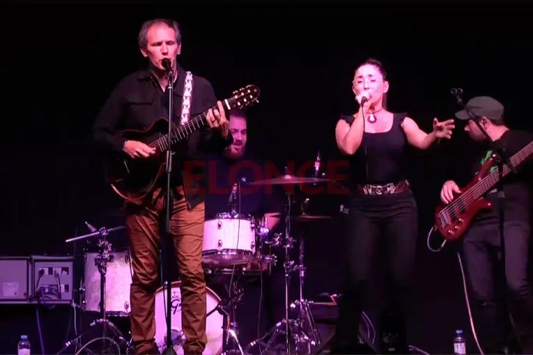 Se llevó a cabo la Peña del Heredero en Sala Mayo con la presencia de Francisco Cuestas y Monchito Merlo