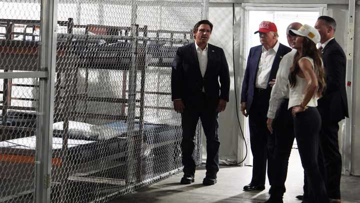 Judge pushes for resolution in lawsuit over legal access at 'Alligator Alcatraz'