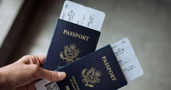 Corte Suprema avala orden de Trump de eliminar tercer género en pasaportes