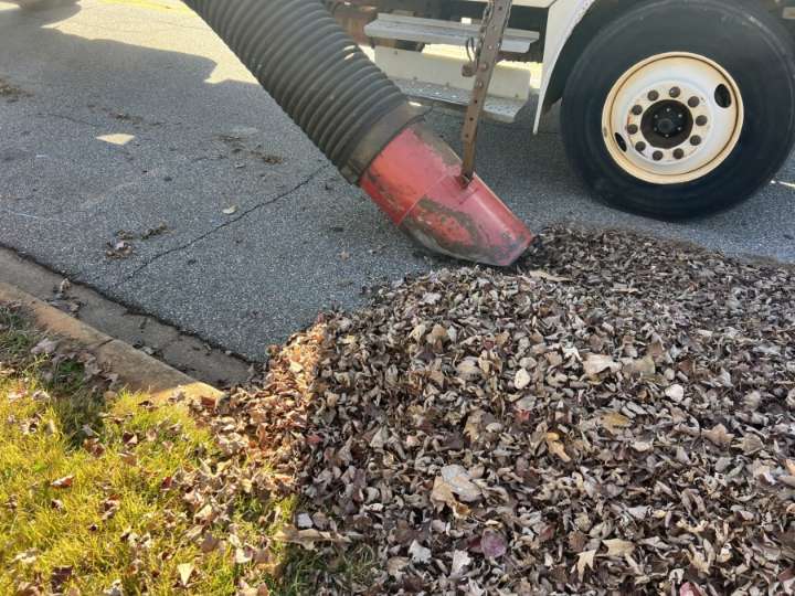 Upstate city crews working to help clear debris, leaves from yards