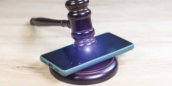 Middle school boy faces 10 felonies in AI nude scandal. But expulsion of girl, 13