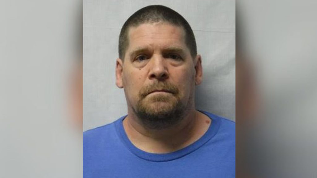 Hamilton man, 49, wanted on Canada