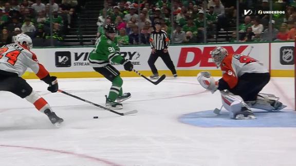 Robertson's natural hat trick leads Stars past Flyers 5