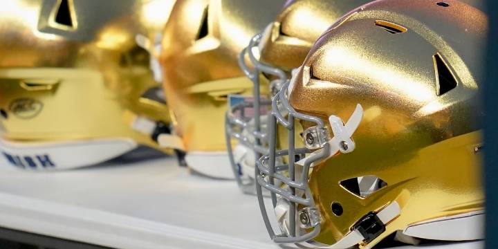 Kickoff time, TV info announced for Notre Dame’s regular season finale at Stanford