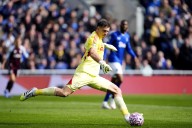 TV y streaming del jueves. Europa League, Argentina en la eliminatoria de básquetbol y la final del Mundial Sub 17