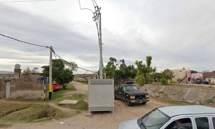 Arrestan a un ladrón cuando se disponía a robar cables de alta tensión