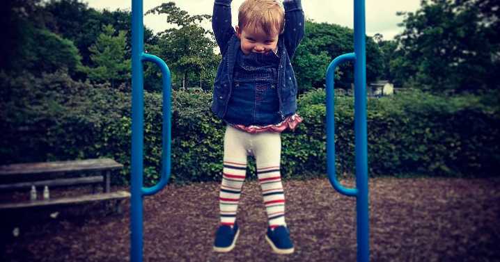 Dad Pranks Other Parents By Fooling Them With Fake Dangerous Parenting Pics (10 Pics)