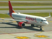 Avianca suspende vuelos desde y hacia Venezuela tras orden del Inac