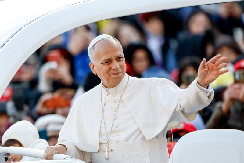 Pope Leo flies to Turkey on closely watched first overseas trip