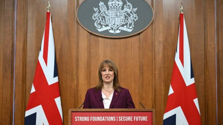 Reeves tax hike would hit 8m pensioners - and cost them £250 a year