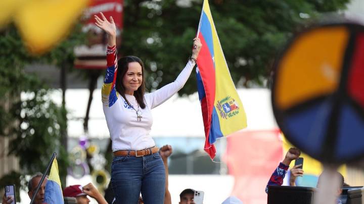 María Corina Machado revela cuál será su "absoluta prioridad desde el día 1" cuando Maduro entregue el poder
