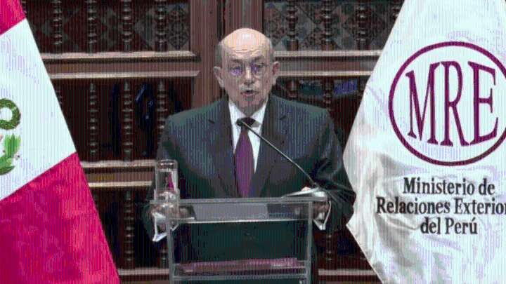 Perú rompe relaciones diplomáticas con México por asilo a Betssy Chávez