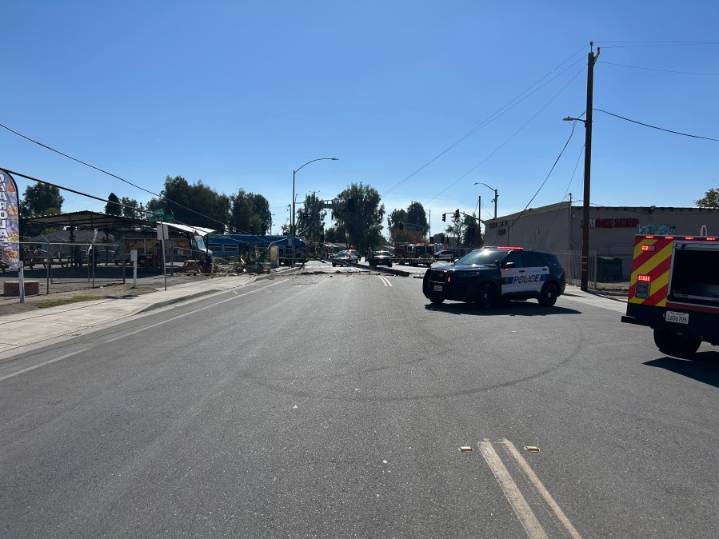 Child injured in East Bakersfield crash: police
