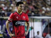 Gil Mora anota de Panenka, como los hacía el Loco Abreu