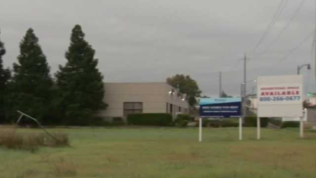 Elk Grove residents seek to halt 24/7 truck fueling center