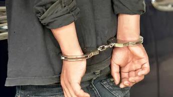 Mujer le dio un golpiza a su hija, fue capturada +VIDEO VIRAL