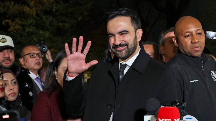 Zohran Mamdani, el “socialista” musulmán elegido como el nuevo alcalde de Nueva York, esta es su historia