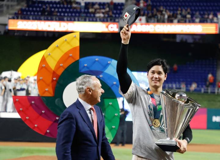 Deadspin | Shohei Ohtani set to play for champion Japan again in WBC