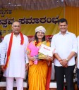 Dr Ashwini Shetty honored with the District Kannada Rajyotsava award