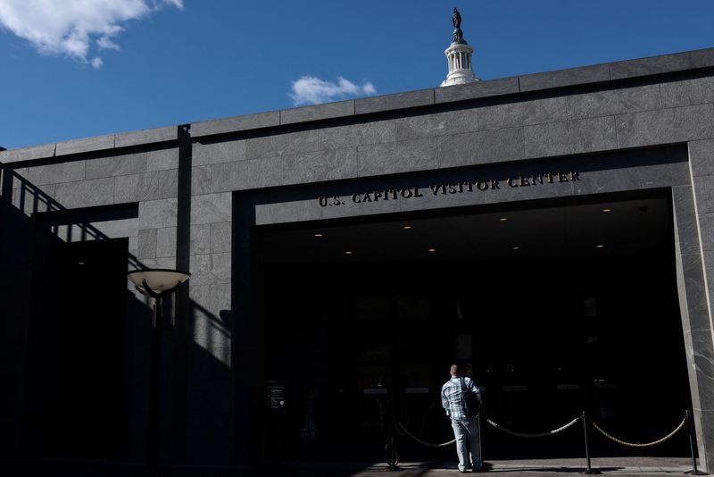 US House returns to Washington for vote to end government shutdown