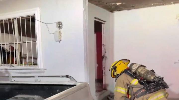 Hombre intoxicado incendia su casa en la colonia Oceanía