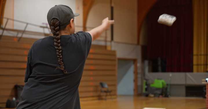 Montana teen aiming to become youngest Native professional cornhole player