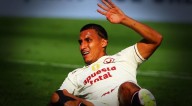 Ex Universitario y Alianza Lima confesó por qué Álex Valera sigue jugando en Perú