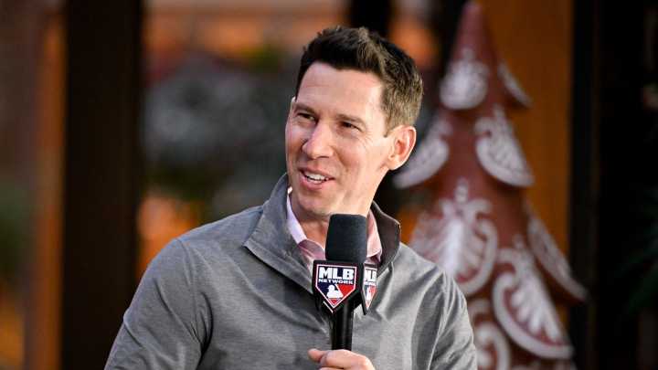 MLB Insider Predicts How Red Sox Might Pursue Starting Pitcher This Offseason