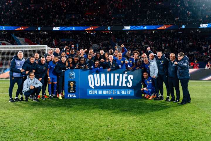 Francia golea y clasifica al Mundial 2026