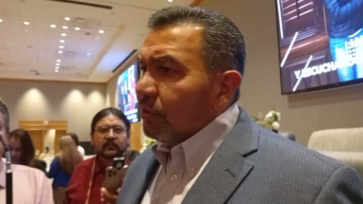 Pérez Cuéllar tacha de “hipócrita y desesperada” la denuncia del PAN en su contra; «No hay ningún peso público en mis giras», dice