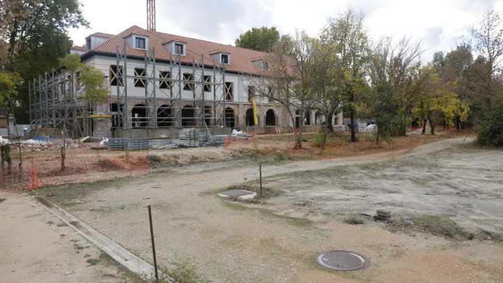 Muros ocultos, un jardín renacentista y salas de burlas: restauran la casa de campo que originó el 'flechazo' de Felipe II por Madrid