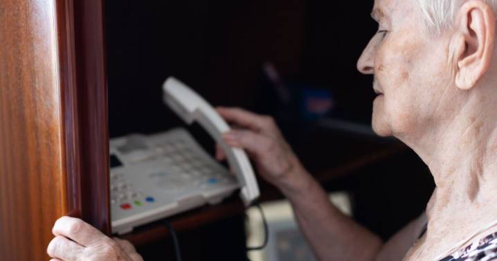 Group says older Brits in 'danger' as landlines being switched off 