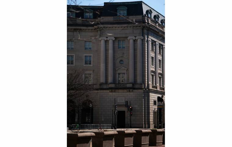 IRS halts free online offering for filing taxes directly