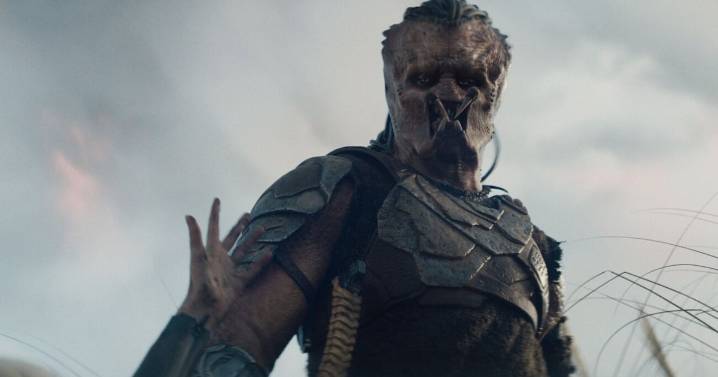 'Predator: Badlands' Is a Balls-to