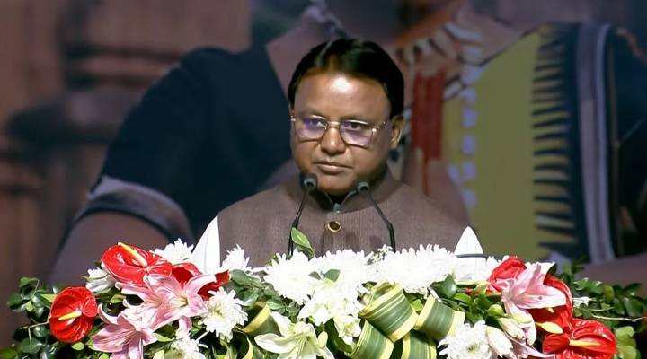 Odisha CM extends wishes as Nitish Kumar takes oath for 10th time as Bihar CM