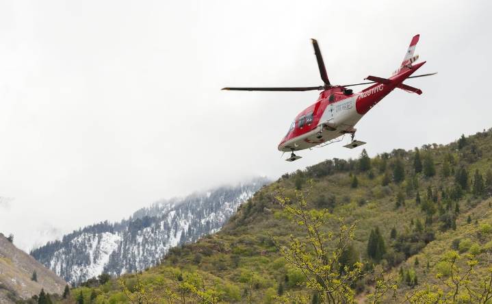 Dad charged with child torture after kids nearly freeze on Utah mountain trail